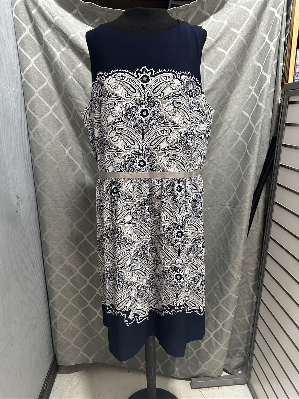 LOFT Navy and White Paisley Sleeveless Midi Dress
